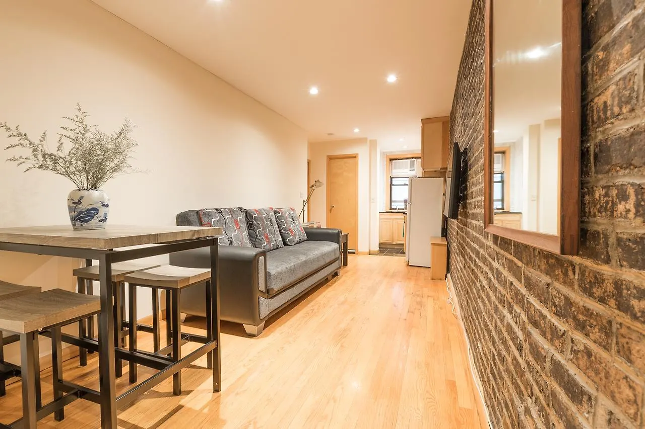 Deluxe And Stylish Apartment With Brick Wall Exposed Nueva York
