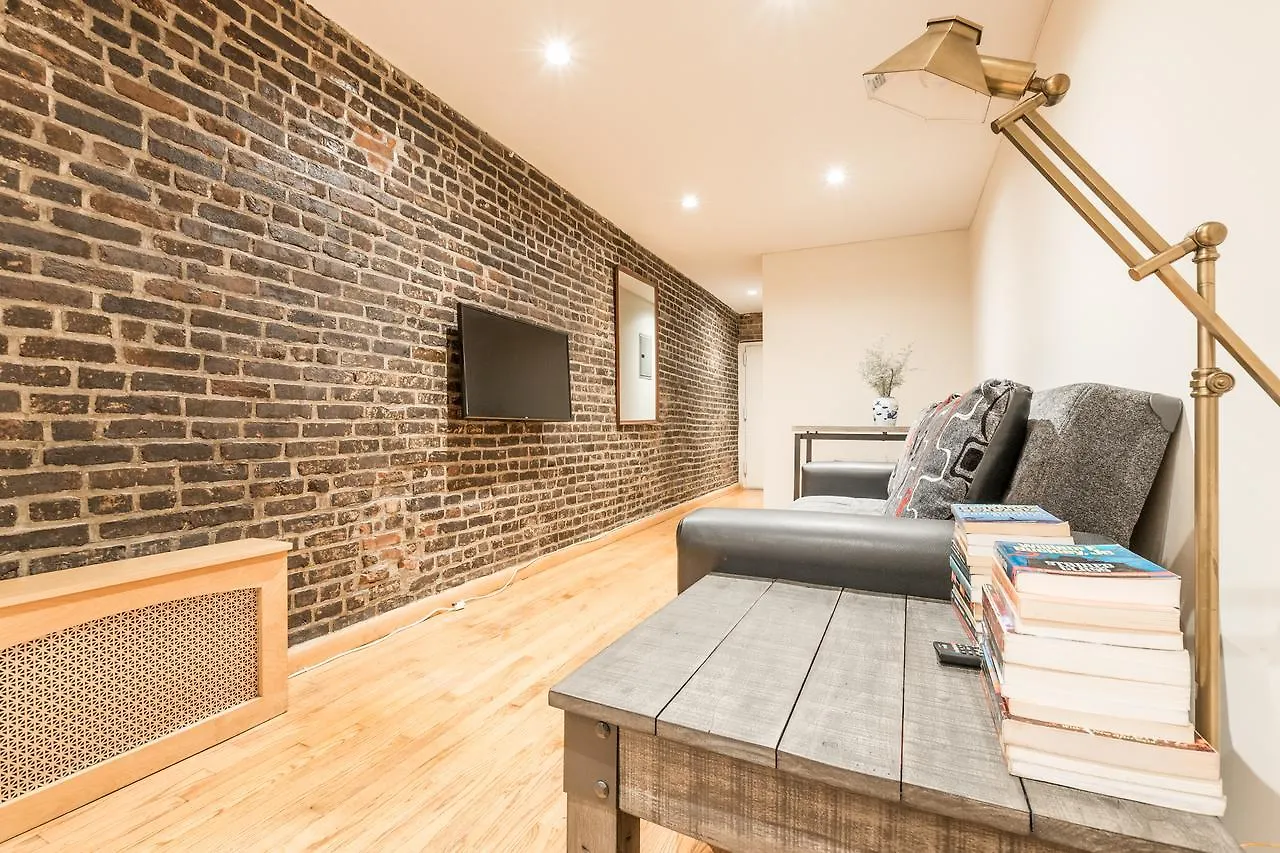 Deluxe And Stylish Apartment With Brick Wall Exposed Nueva York